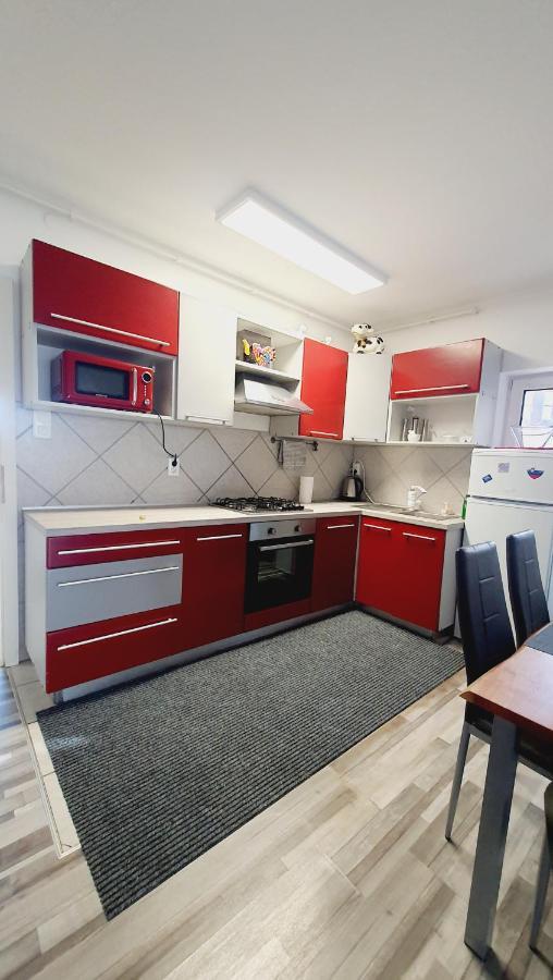 Apartma4Us Μαριμπόρ Εξωτερικό φωτογραφία
